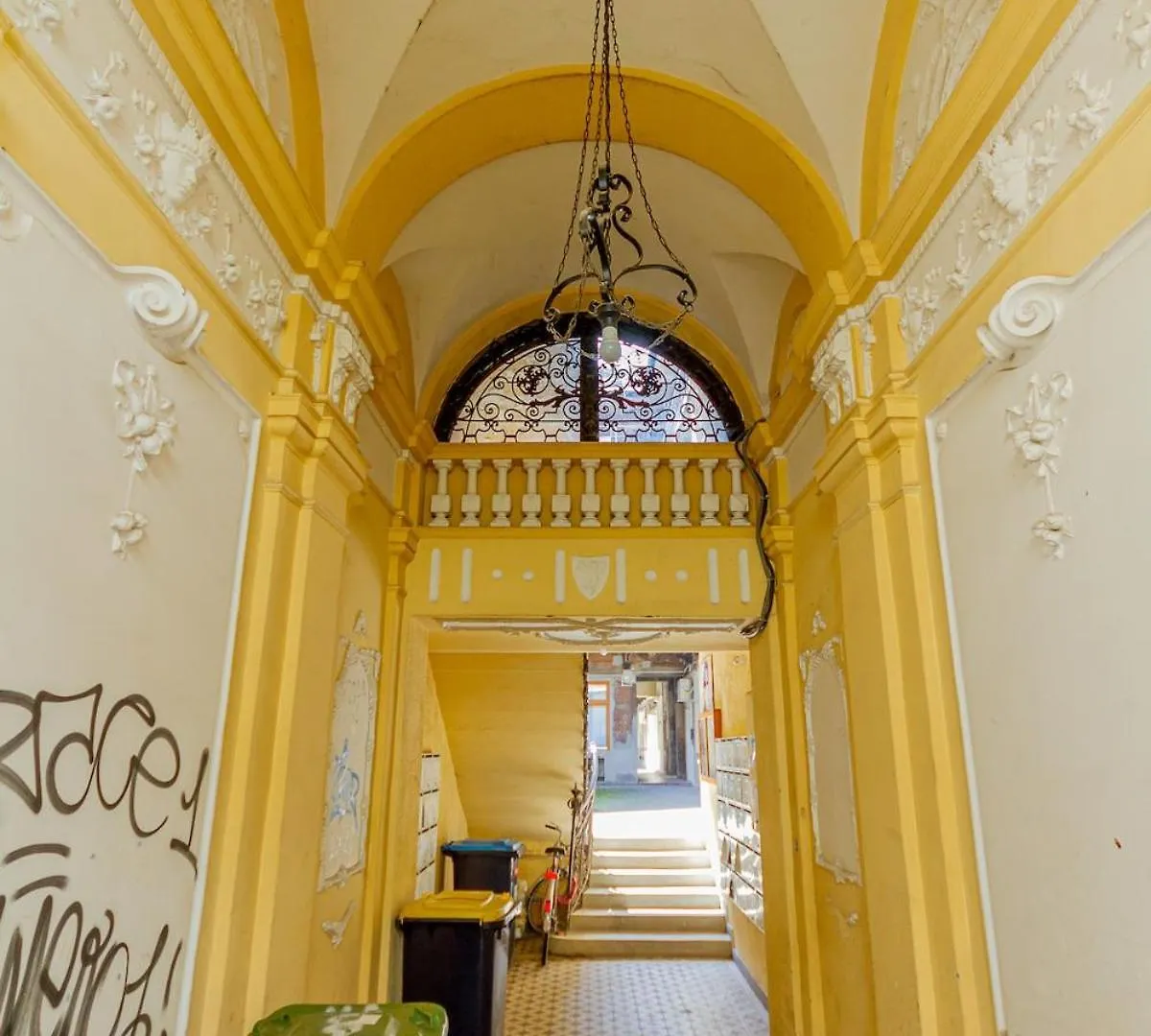 Kazy Street Apartment 2 - In The Heart Of Budapest
