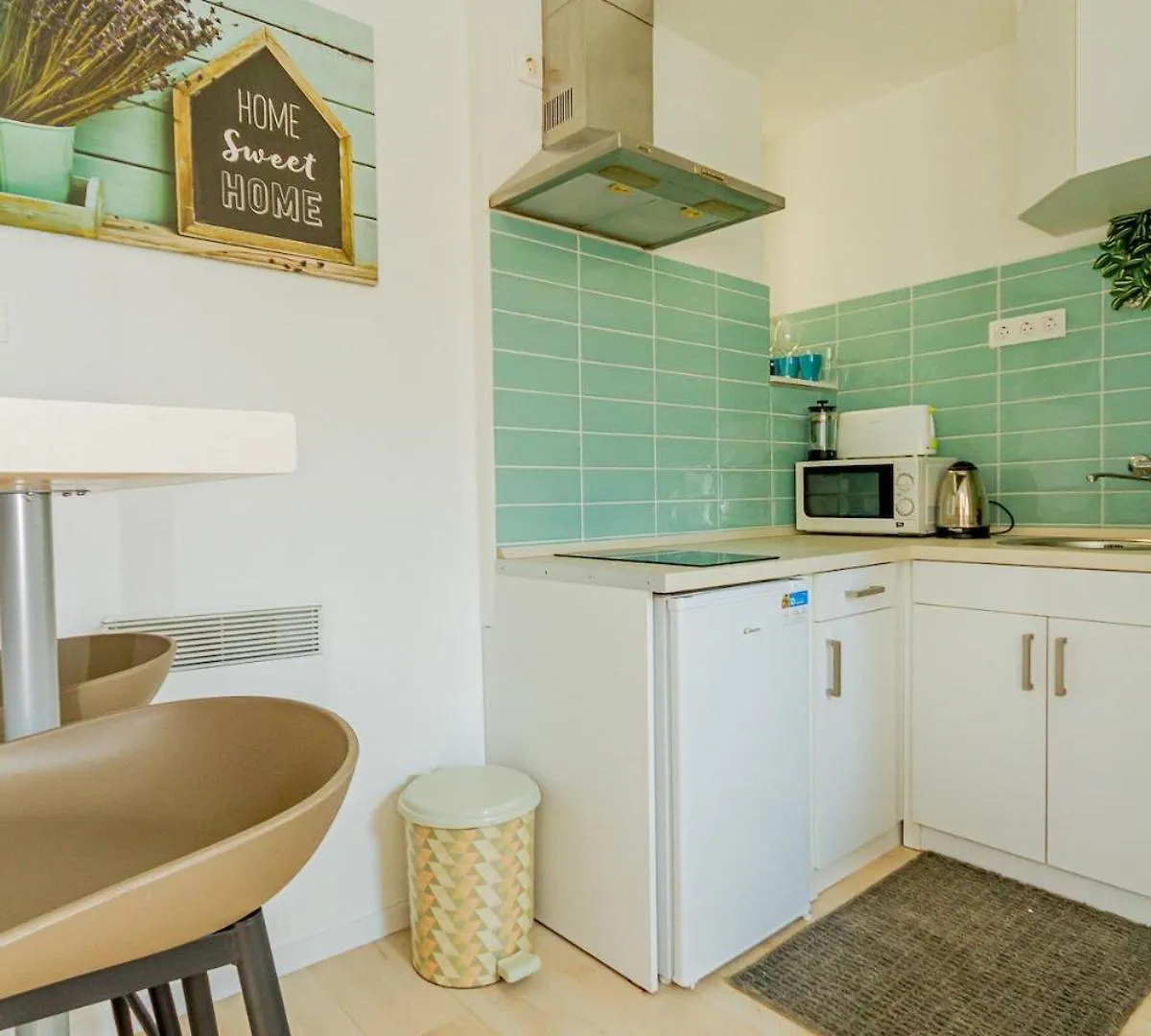 Kazy Street Apartment 2 - In The Heart Of Budapest 0*,  Hungary